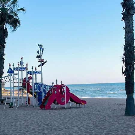 El Papagayo Apartment 2 Mins Walking To The Beach Torrevieja Zewnętrze zdjęcie