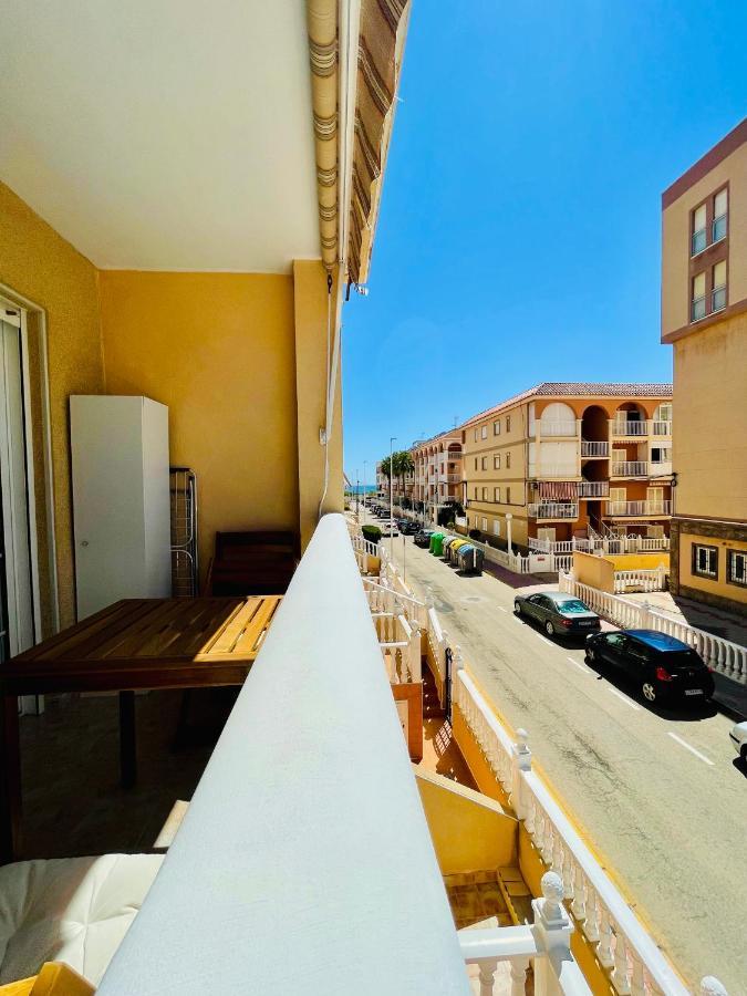 El Papagayo Apartment 2 Mins Walking To The Beach Torrevieja Zewnętrze zdjęcie